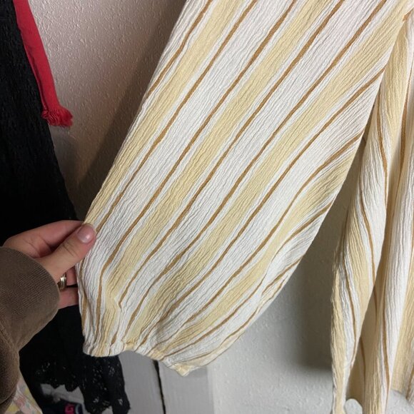 Lauren Conrad Size Large Top Peasant Milk Maid Prairie Netural Square Neck Boho - Picture 7 of 9